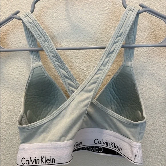 Calvin Klein Women's Sage Green Sports Bra - Picture 2 of 3
